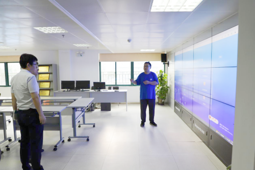 ���Ź����217��(�й���)����