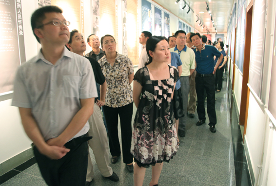 ���Ź����217��(�й���)����