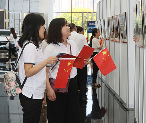 ���Ź����217��(�й���)����