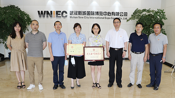 ���Ź����217��(�й���)����